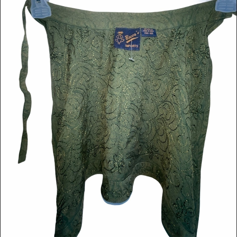 🌻 Becca’s tie back halter top - Picture 4 of 5